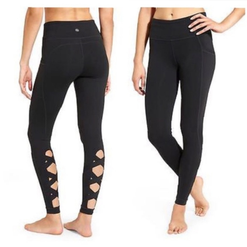 Athleta Chatarunga  Cut  Out Tight In Black